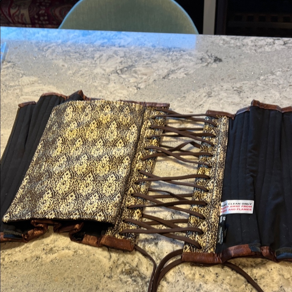 Vintage Victorian Brocade Corset - Gold & Brown Damask - Steel Boned - Size 20 - Picture 4 of 8